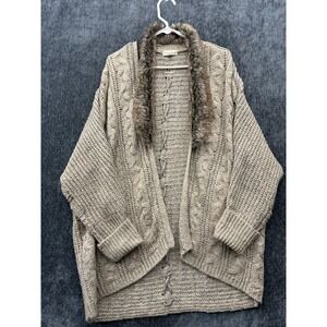 Song N Spirit Cardigan Sweater Womens Medium Beige Fuzzy Trim‎ Cable Knit Ribbed
